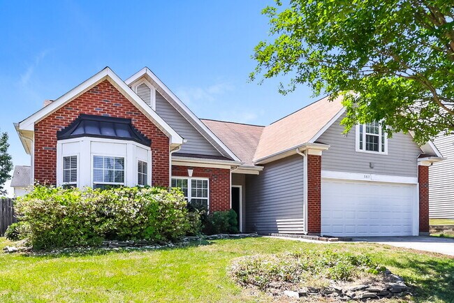 Building Photo - 5811 Briggs Dr