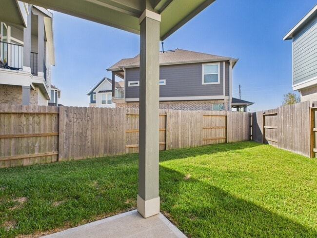 Building Photo - 15819 Black Grouse Dr