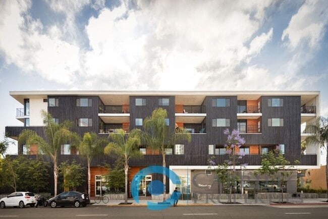 Building Photo - 2870 Fourth Avenue