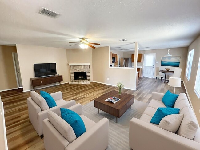 Foto del edificio - 5405 Shiver Rd