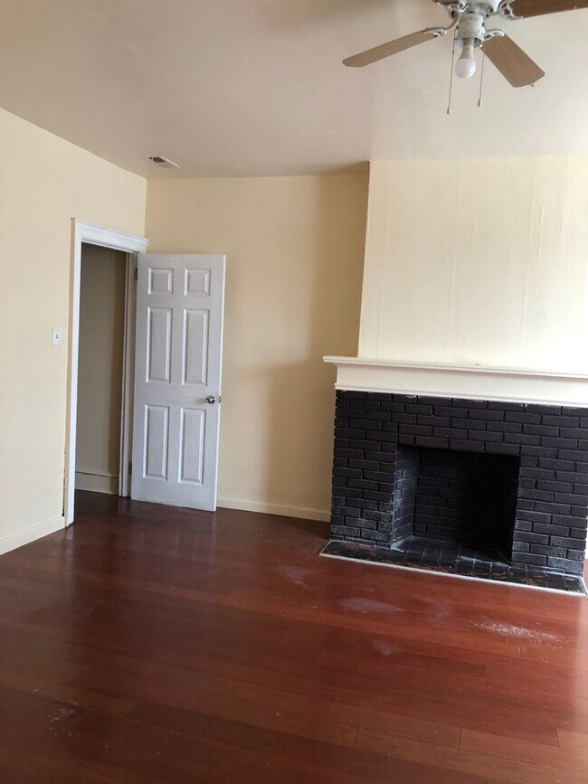 Foto del edificio - 4804 N Broad St