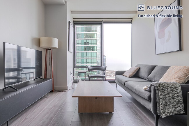 Photo - 1210 S Indiana Ave Apartment