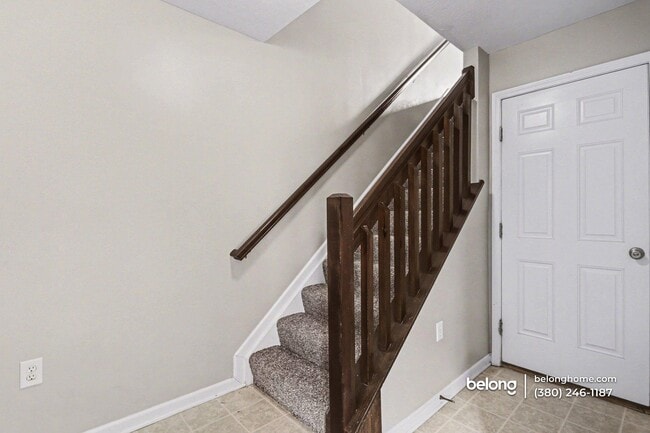 Building Photo - 5592 Middle Falls St