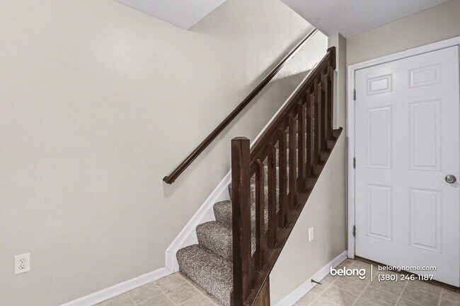 Foto del edificio - 5592 Middle Falls St