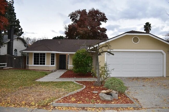 Building Photo - 872 San Pablo Ave