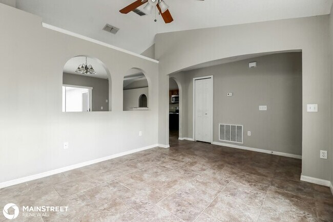 Building Photo - 11083 Baylor Dr, Spring Hill, FL 34608