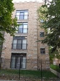 Building Photo - 17 S Leavitt St