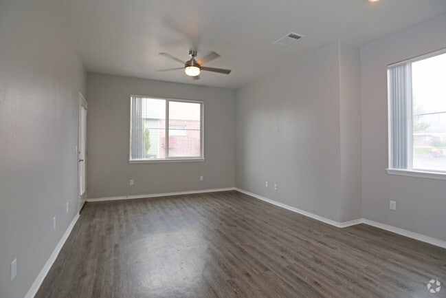 1HAB, 1BA - A2 - Promenade at Hunters Glen