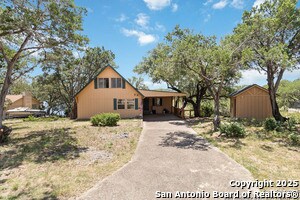 Foto del edificio - 2676 Woodcrest Dr