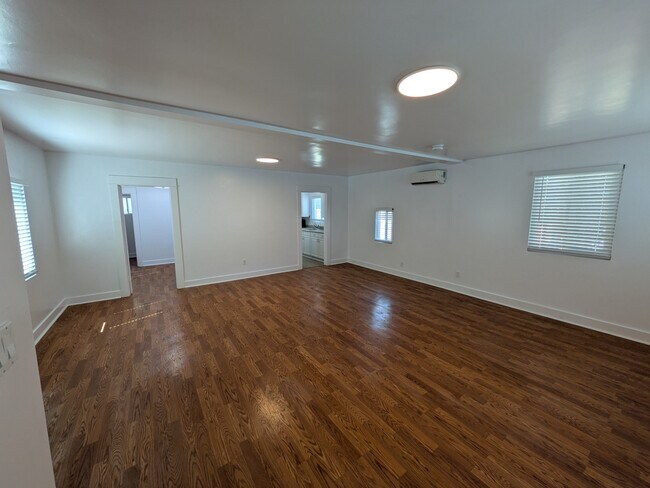 Foto del edificio - 1117 Raleigh St
