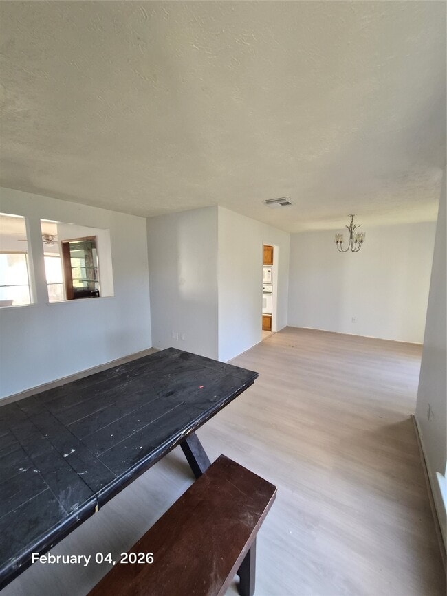 Foto del edificio - 2923 Edgewood Dr