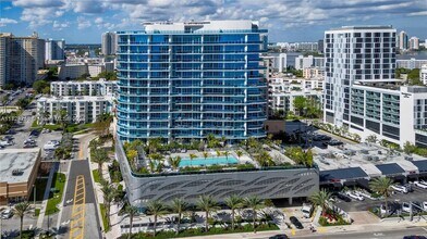 Building Photo - 17550 Collins Ave