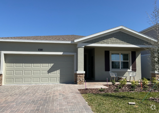 Building Photo - 4013 Redbridge Lp