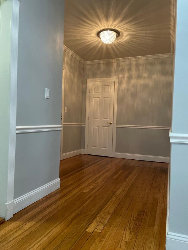 Foto principal - 128 Woodside Green