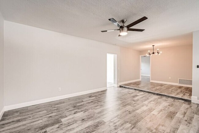 Building Photo - 1409 Highfield Drive, Clearwater, FL, 33764