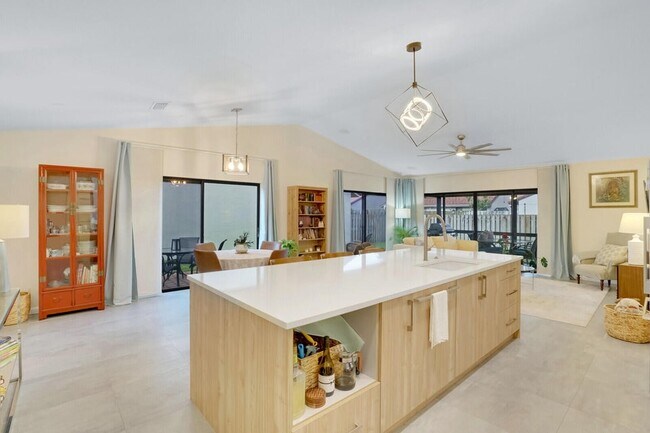 Foto del edificio - 1740 NW 21st Ct
