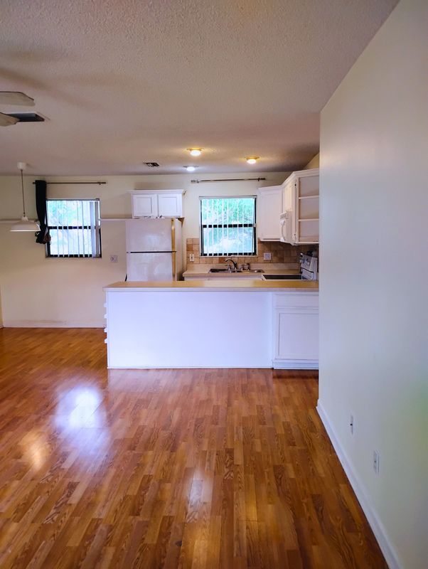 Foto del edificio - 4973 91st Ave