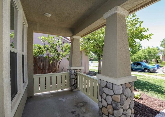 Building Photo - 468 Beckman Way