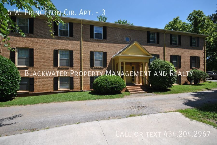 Foto principal - 2 Bedroom 2 Bathroom Apartment in Rivermont!