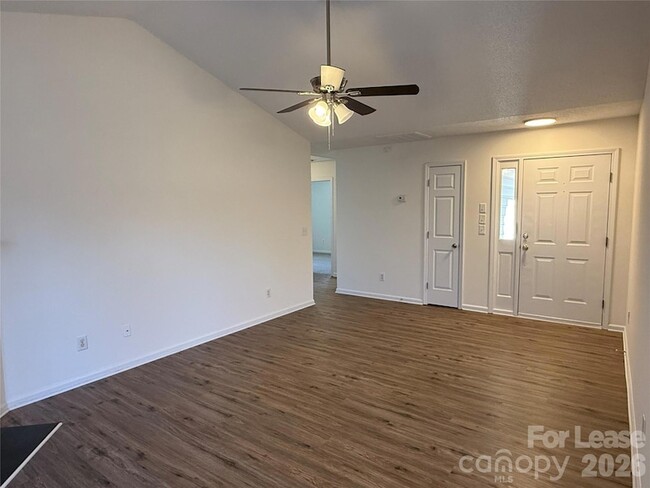 Foto del edificio - 12631 Cumberland Crest Dr