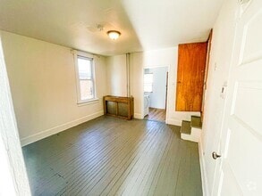 Building Photo - 551 Linden Ave