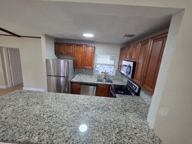 Building Photo - 341 Delaware Ave