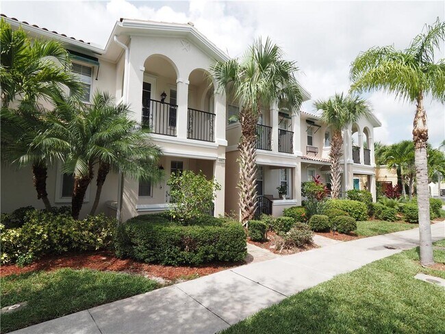 Building Photo - 6002 Madrano Dr