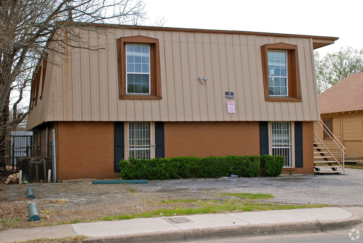 Foto del edificio - 1516 E Hattie St