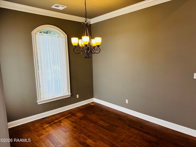 Foto del edificio - 106 Shadow Springs Dr