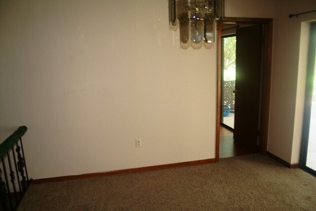 Building Photo - 3/2/2  POOL HOME LARGE CORNER LOT IN THE H...