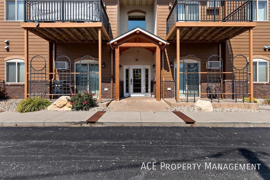 Foto principal - 1632 Evergreen Dr
