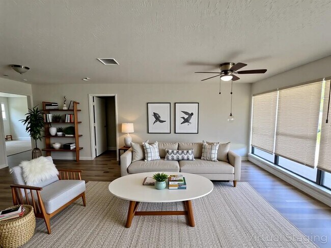 Foto del edificio - 5918 Longmeadow St