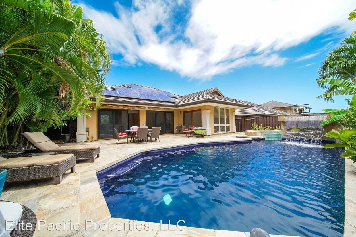 1028 Koko Uka Pl, Honolulu, HI 96825 House Rental in Honolulu, HI