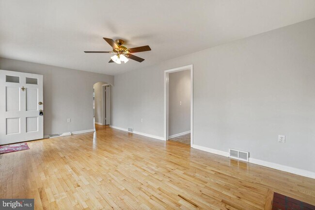 Building Photo - 1412 S Loudoun St