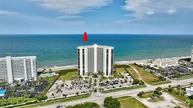 Building Photo - 9650 S Ocean Dr