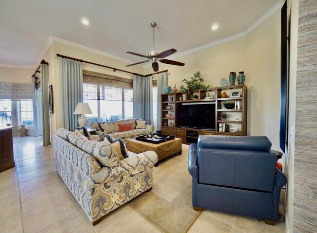 Building Photo - 331 Eagleton Golf Dr