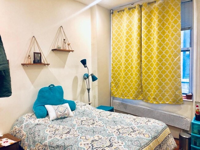 Bedroom 1 - 481 Beacon St