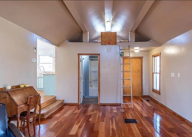Foto del edificio - 707 W Dodds St