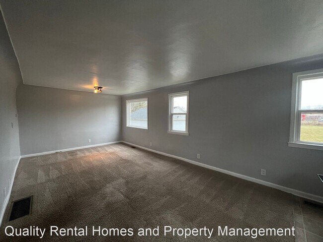 Foto del edificio - 3 br, 1.5 bath House - 1038 Harding Dr