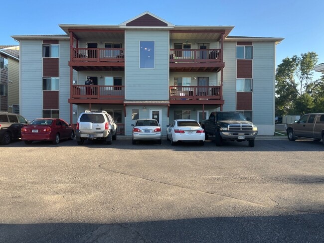 Building Photo - 3401 Fallon St