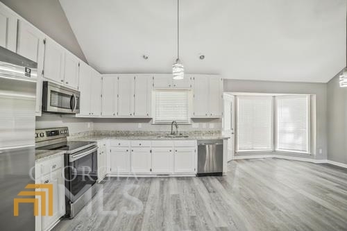 Foto del edificio - 1721 Shady Creek Ln NE