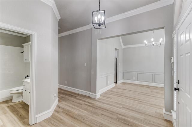 Building Photo - 9224 Cedardale Dr