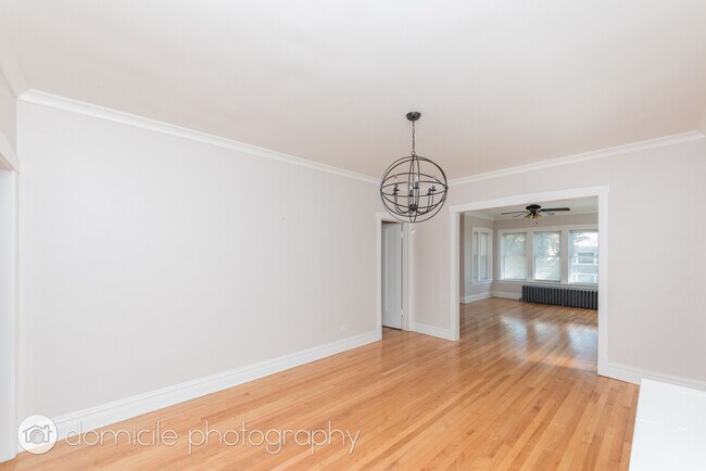 Foto del edificio - 4906 N Marmora Ave