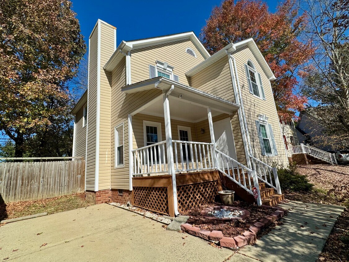 11 Planters Wood Trail, Greensboro, NC 27407 House Rental in