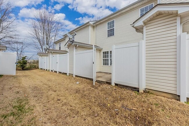 Photo - 3754 Chippewa Pl Townhome