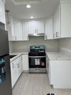 Foto del edificio - 4218 W 132nd St