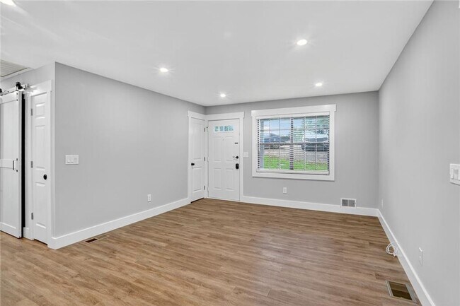 Foto del edificio - 3775 Hamby Rd