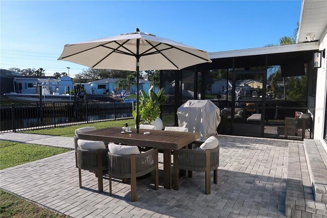 Foto del edificio - 9484 Treasure Ln NE