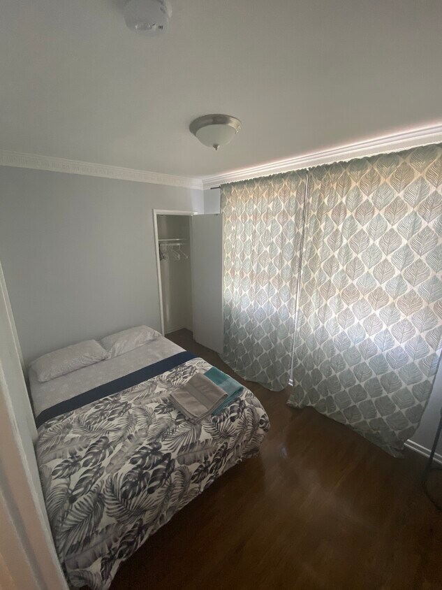 Foto principal - 1118 N Berendo St