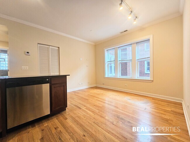 Foto del edificio - 3246 N Clifton Ave